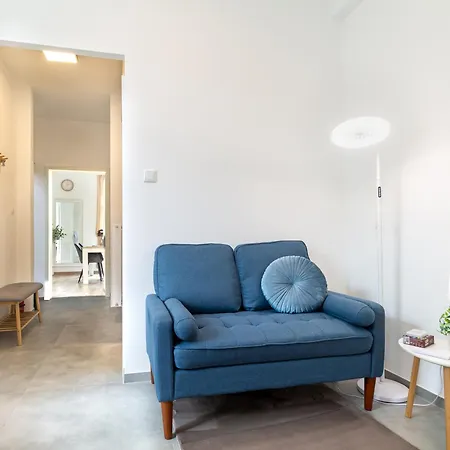 Home-on Ruedesheim *